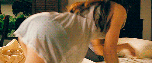 这部片前20分钟尺度大到咋舌，后面甜哭了！