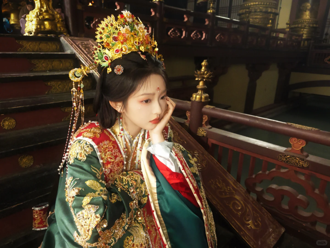 短剧女王再易主！李柯以回归榜一，《夫人3》引爆年末流量！郭宇欣转型在即，暂居第二！