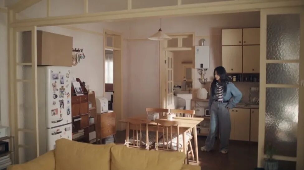 不要家具专挑空房，租房越久的年轻人越爱&ldquo;爆改毛坯&rdquo;