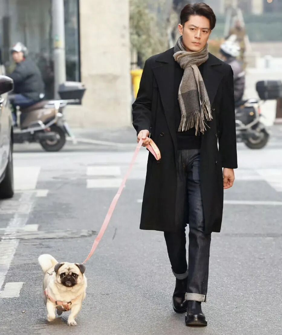 千元一双的奢侈跑鞋，老板们最爱它&ldquo;不打折&rdquo;？