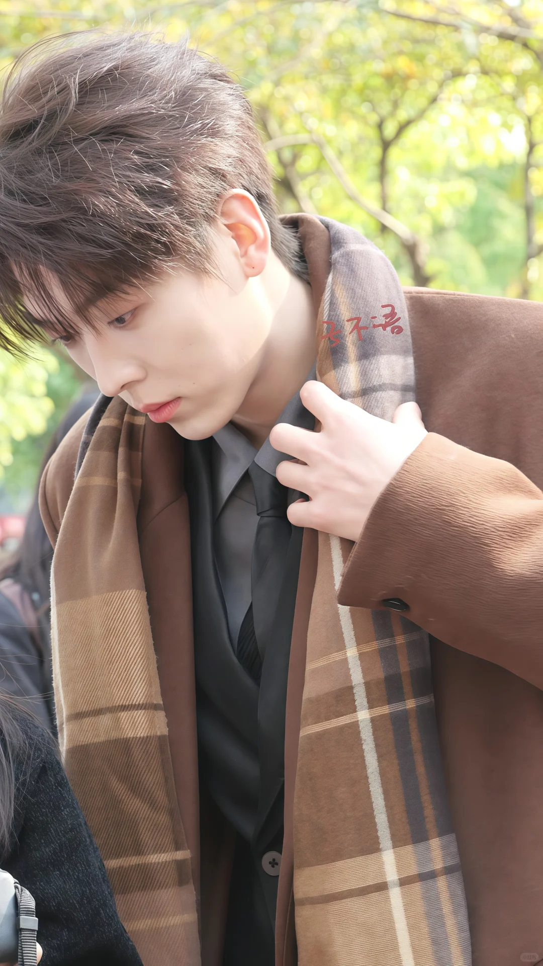 热度榜大洗牌！卡戎持续霸榜二月！王皓祯热度攀升至第二，梁思伟跨界演道士，新剧杀青热度稳居前三！