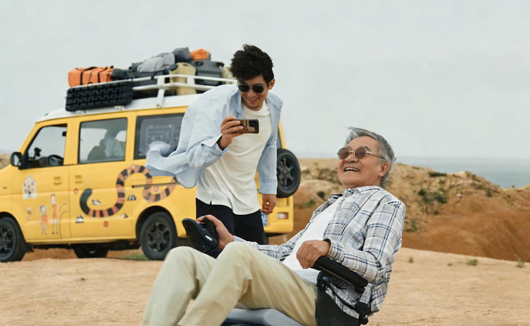 跟父母聊健康，年轻人找到新思路