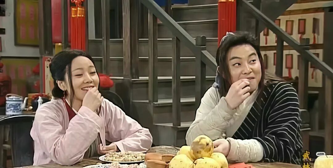 年轻人要拿多少年终奖，才敢走进薛记炒货?