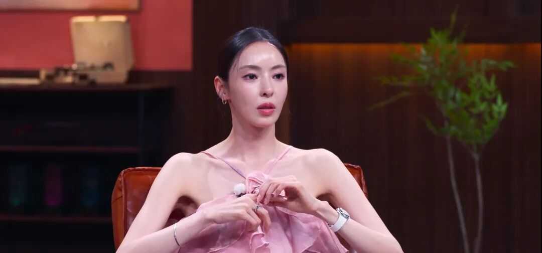 满屏荷尔蒙！Netflix这一脱，又赢麻了