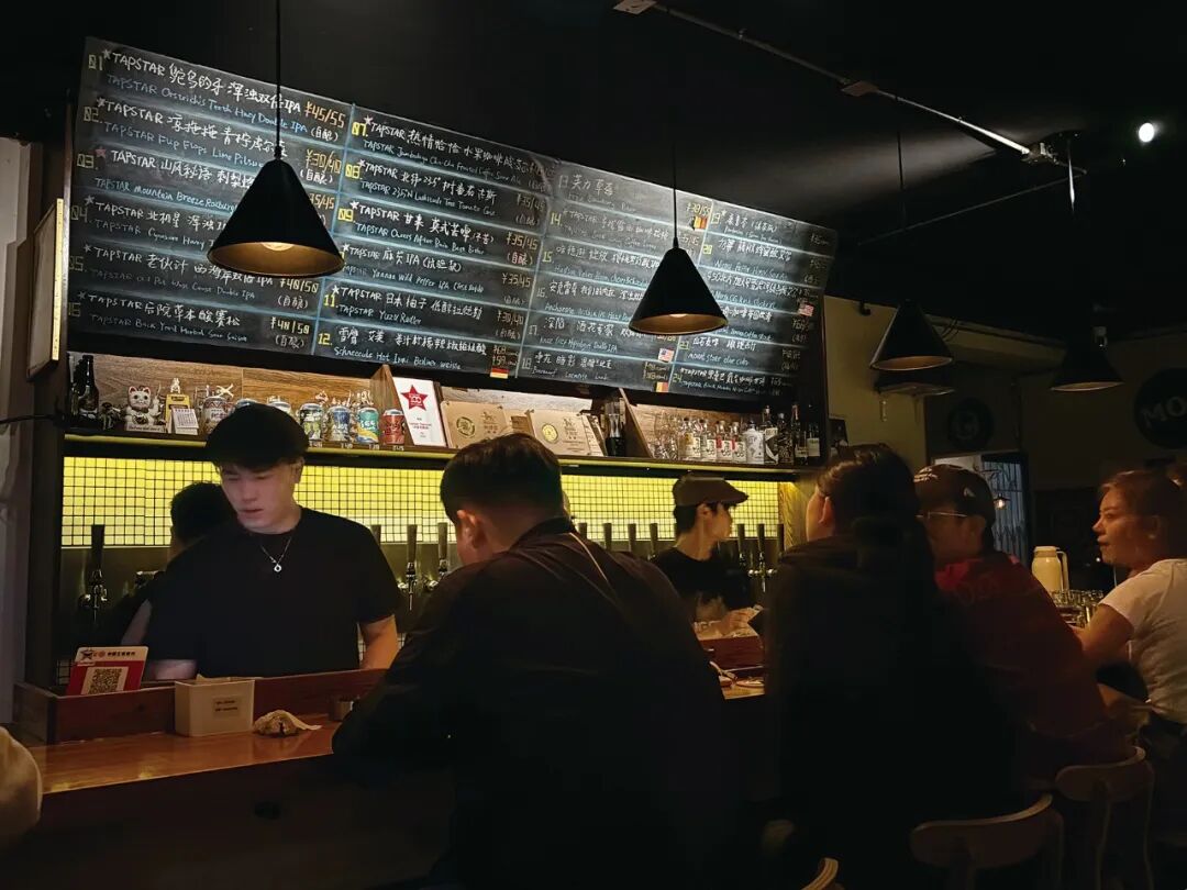 淡季去贵阳的年轻人，喝爽了