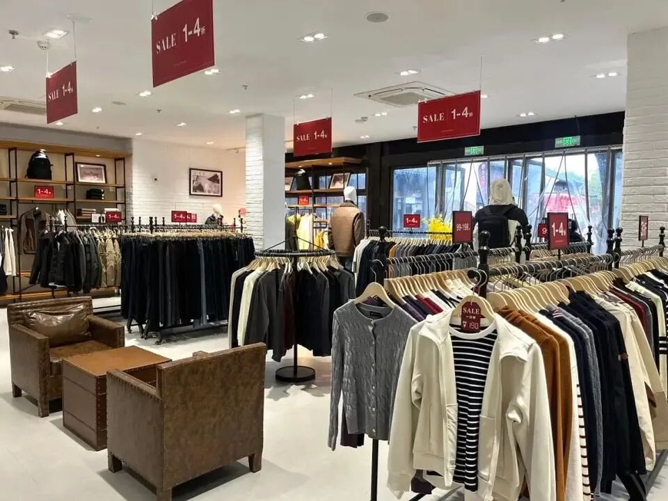 下一家保罗溜达，怎么就不能开到我家楼下